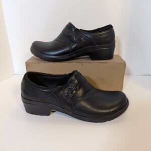 Clark's Women's Black Angie Pearl Slip on Leather Shoes Size 8.5Clark's